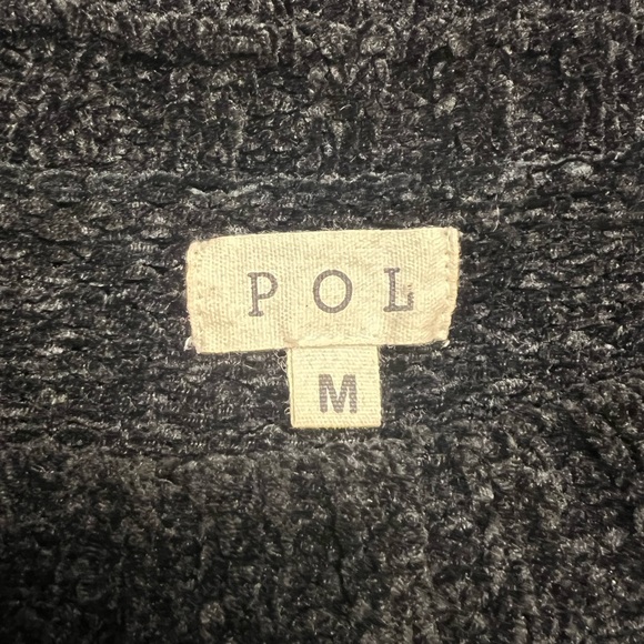 POL Women's Chunky Knit Pullover Sweater in a Size Medium - Picture 8 of 8